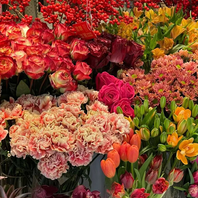 Florist Design Bouquet B- Bright color bouquet