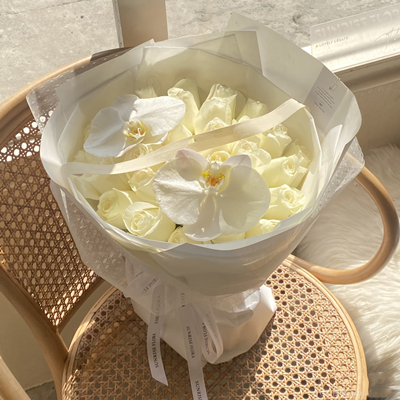 white roses Classical Style